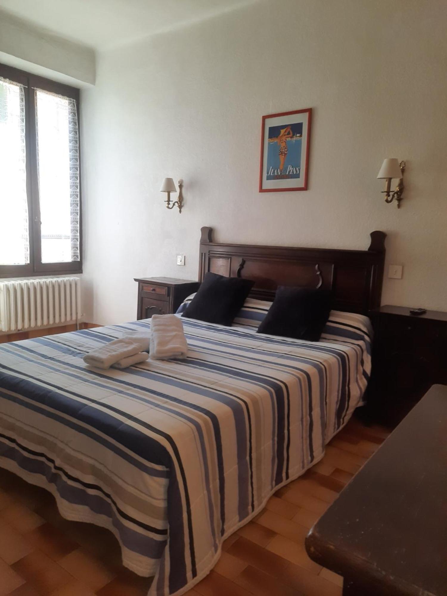 Hotel Central Digne-les-Bains Esterno foto