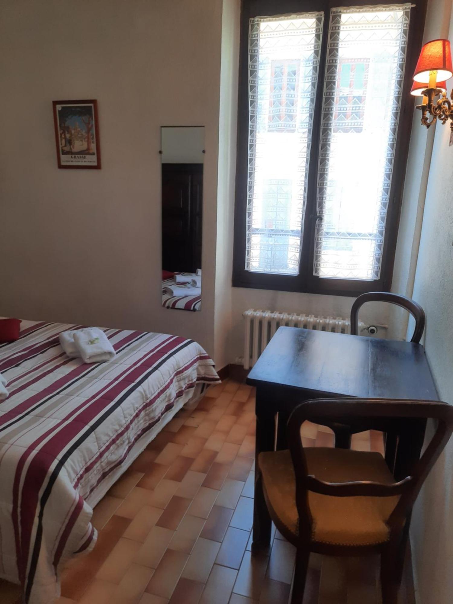 Hotel Central Digne-les-Bains Esterno foto